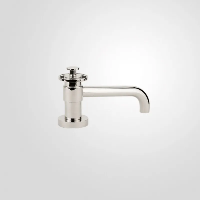 Deck-mounted bath tub spout with integrated diverter